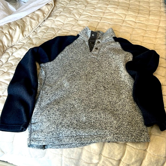 Sonoma small quarter zip - Picture 1 of 3
